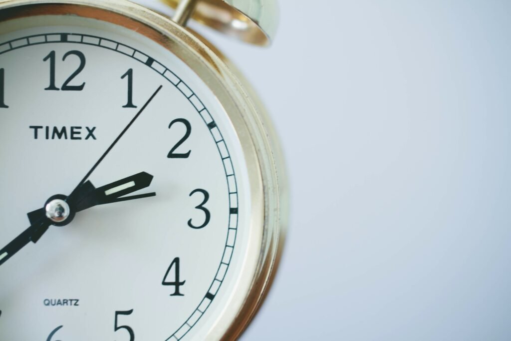 You are currently viewing On Time Delivery: Faktor Penting Dalam Bisnis Berdasarkan Kecepatan Pelayanan Pada Pelanggan